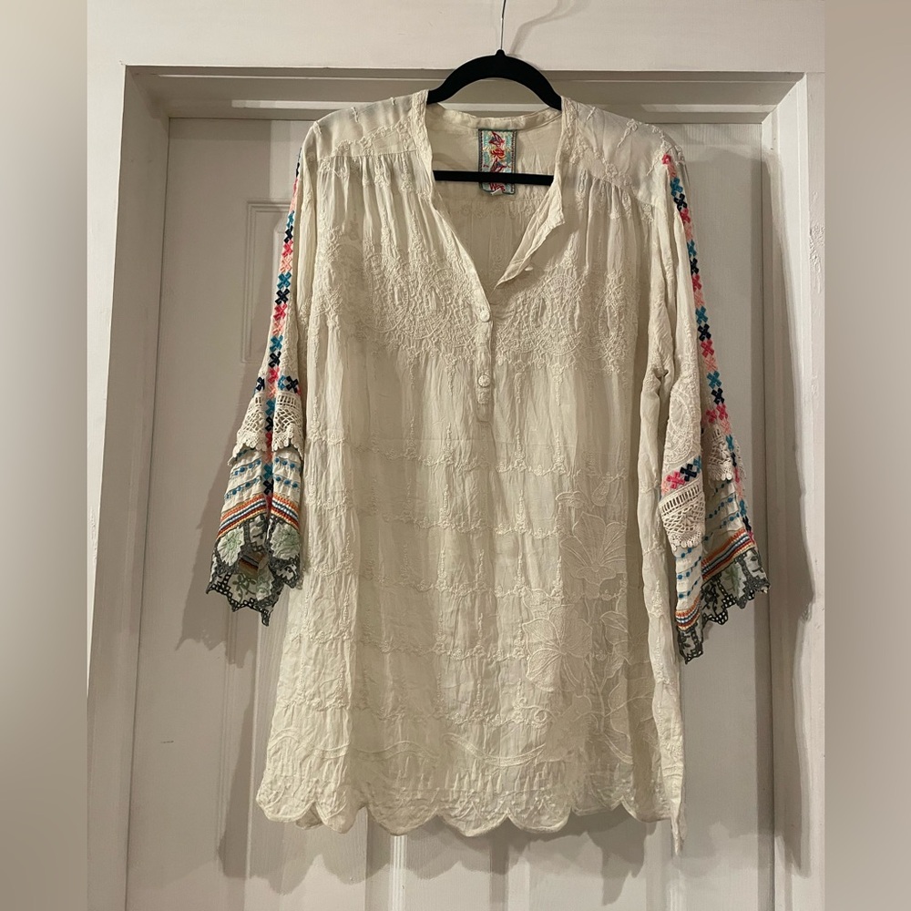 Johnny Was Tunic - size large - cream embroidery - good condition